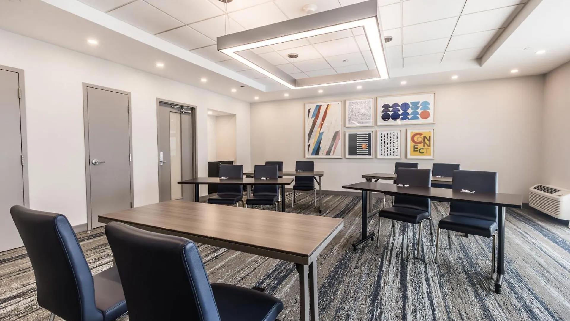 Holiday Inn Express Toronto-North York By Ihg Toronto