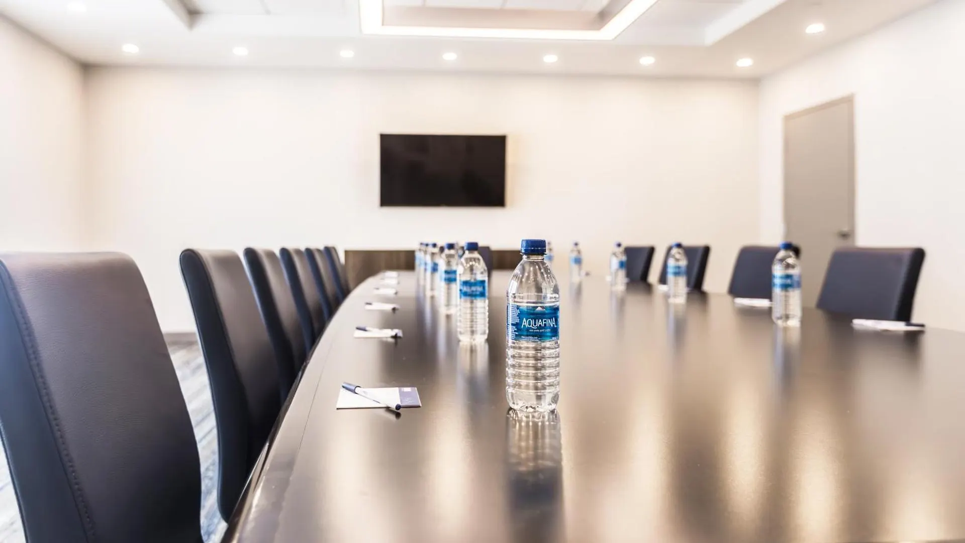 *** ホテル Holiday Inn Express Toronto-North York By Ihg カナダ