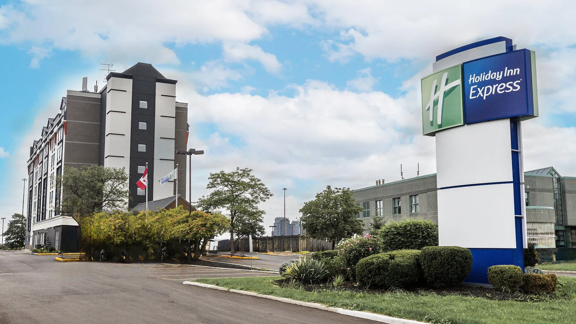 Holiday Inn Express Toronto-North York By Ihg
